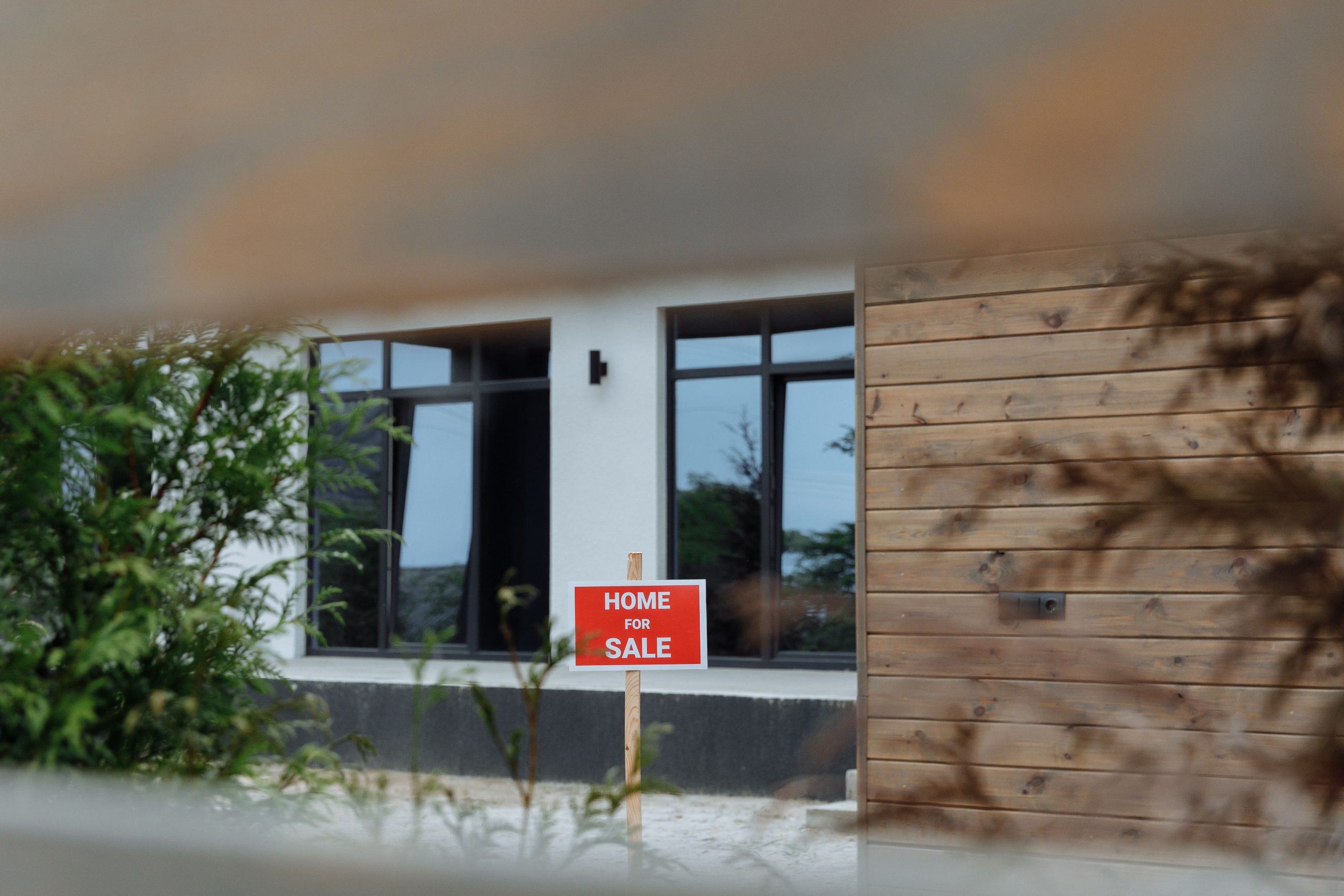 Can Foreigners Buy Property in Australia: Rules, Costs and Eligibility