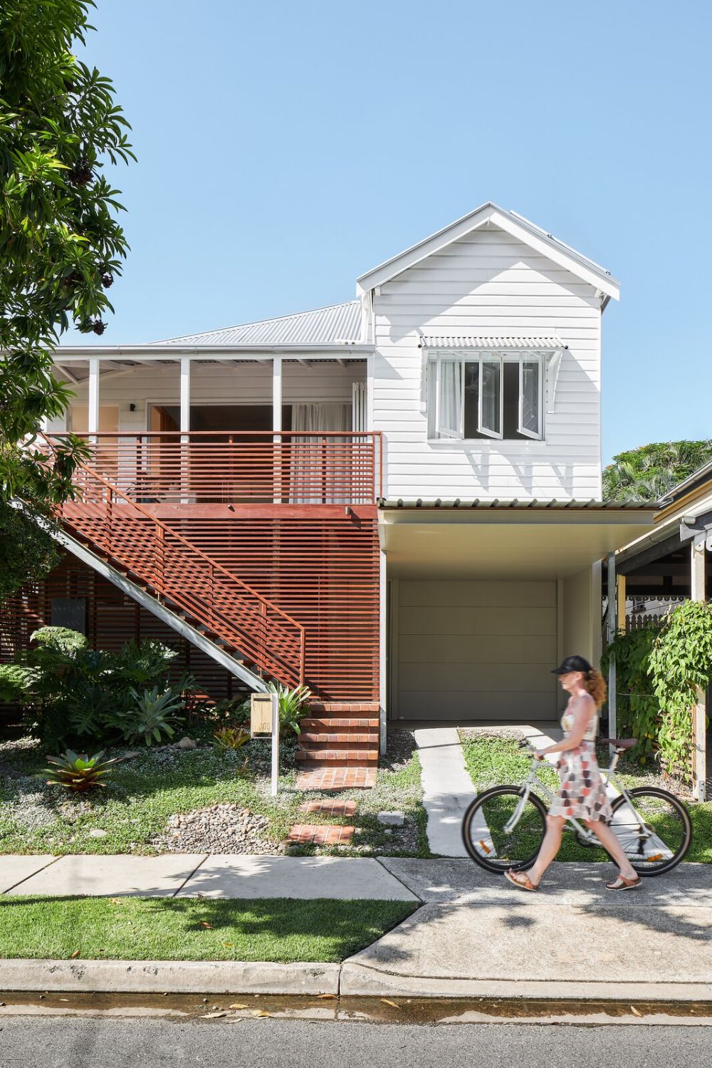Seven Hills Suburb Profile: Property Market Guide for Brisbane Buyers
